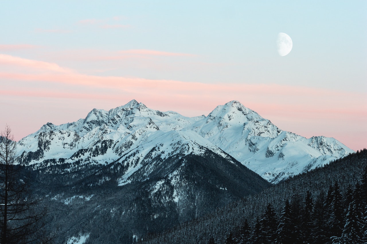 Services Snowy Mountain 1287145 1